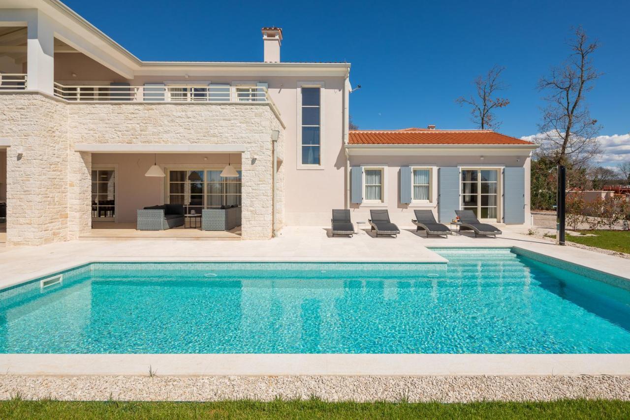 Villa Harmony By Ilc Brtonigla Exteriér fotografie