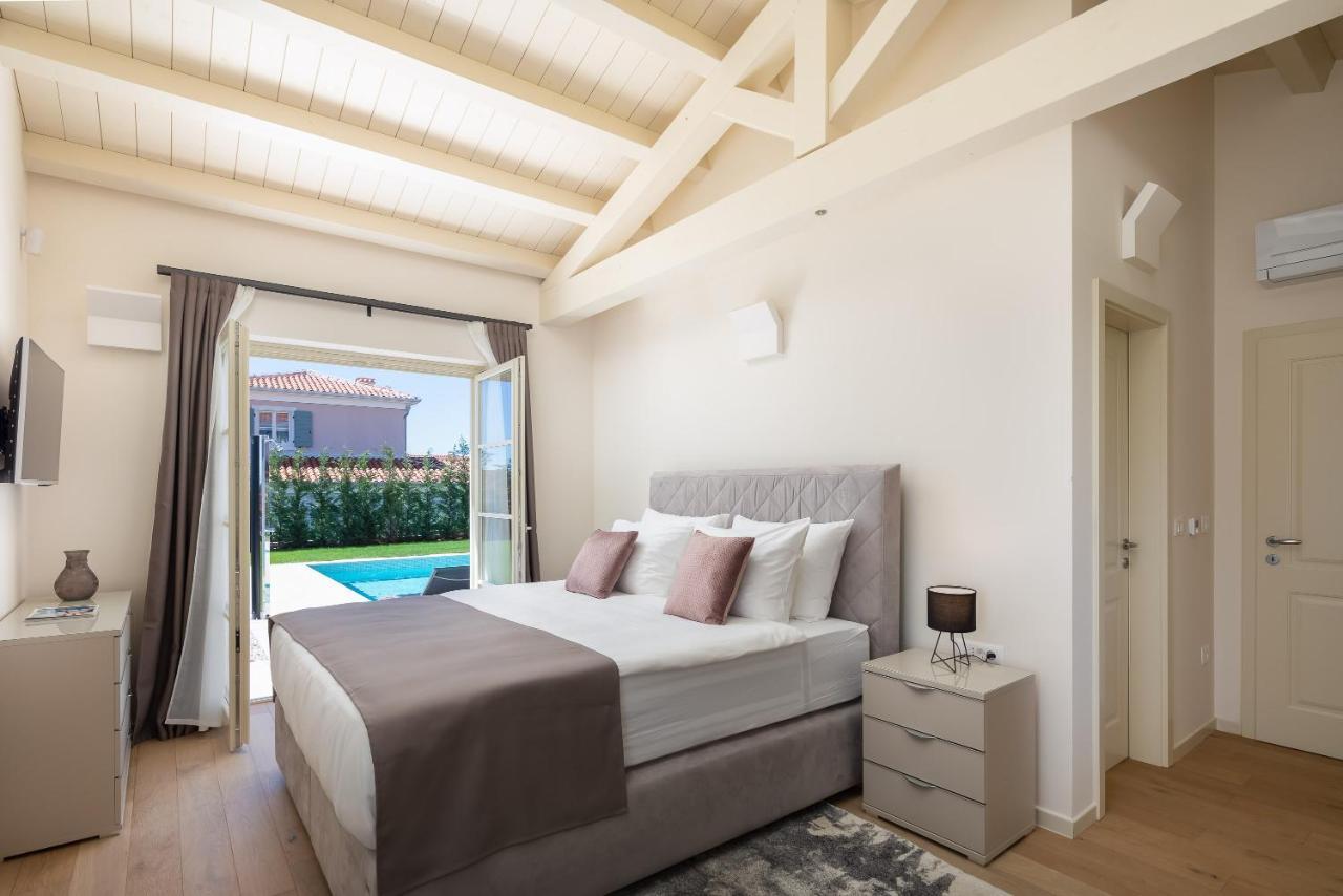 Villa Harmony By Ilc Brtonigla Exteriér fotografie